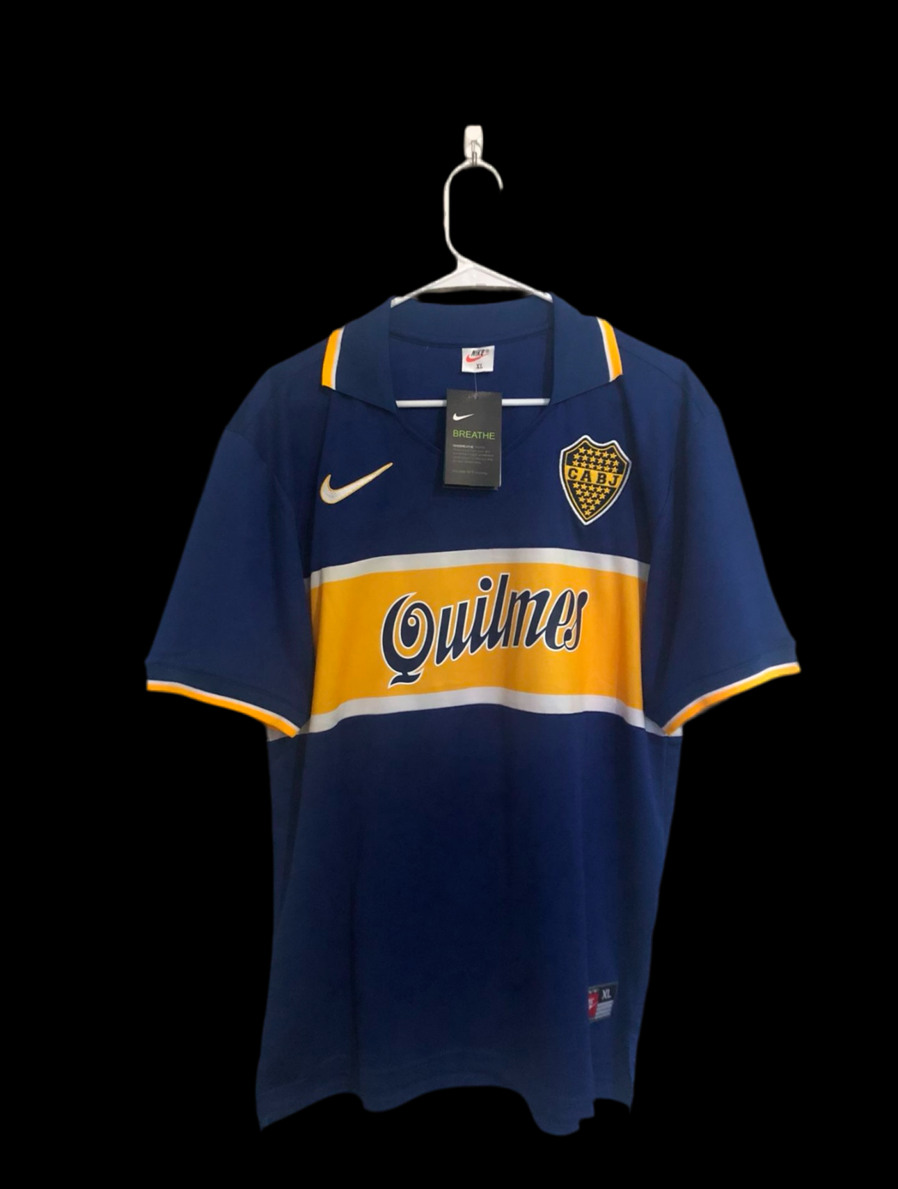 Boca Juniors Maradona 90s retro jersey