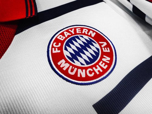 Bayern Munich 1999/2000 Away Kit