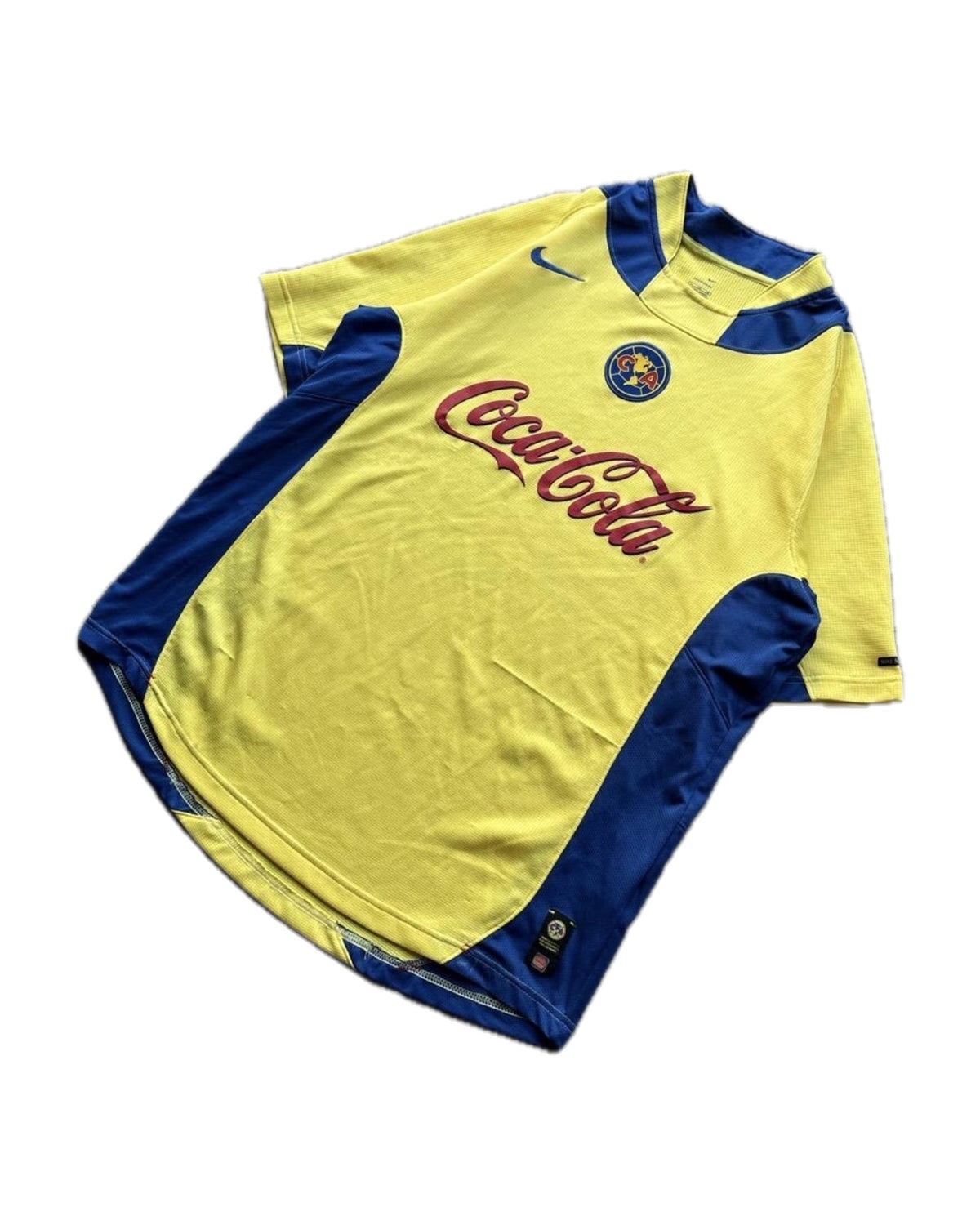 Club America 2004/05 home jersey front, Coca-Cola